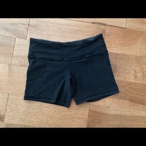 Lululemon reversible shorts